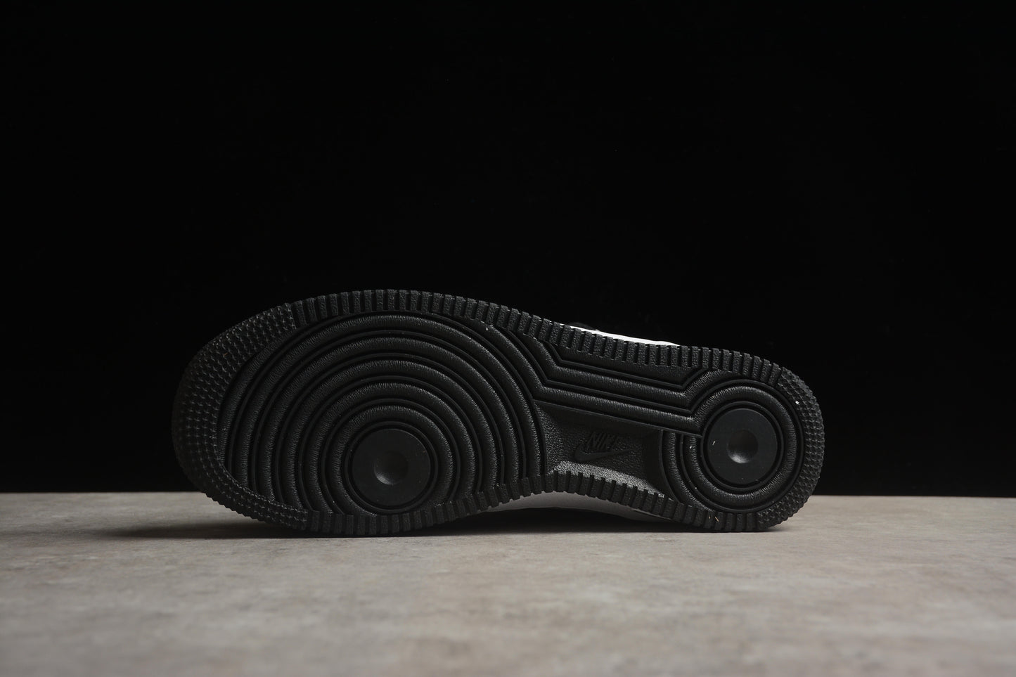 Nike Air Force 1 DV0688-400