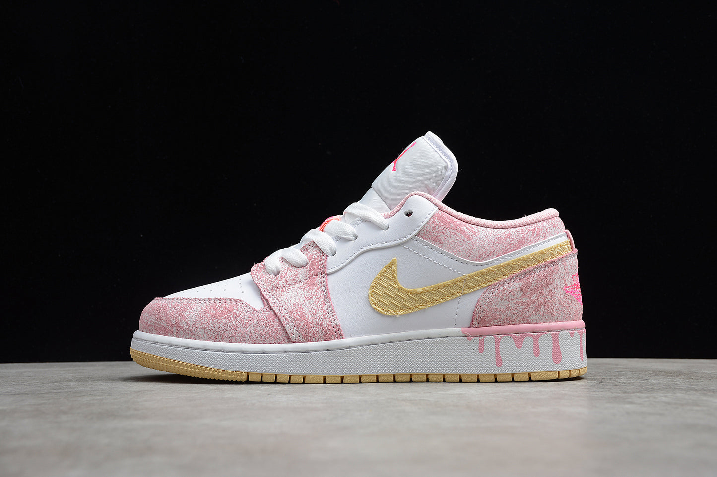 Nike Air Jordan 1 Low CW7104-601