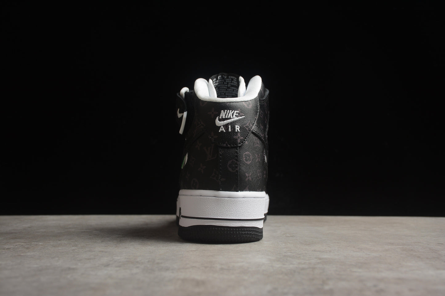 Nike Air Force 1 DV0688-400