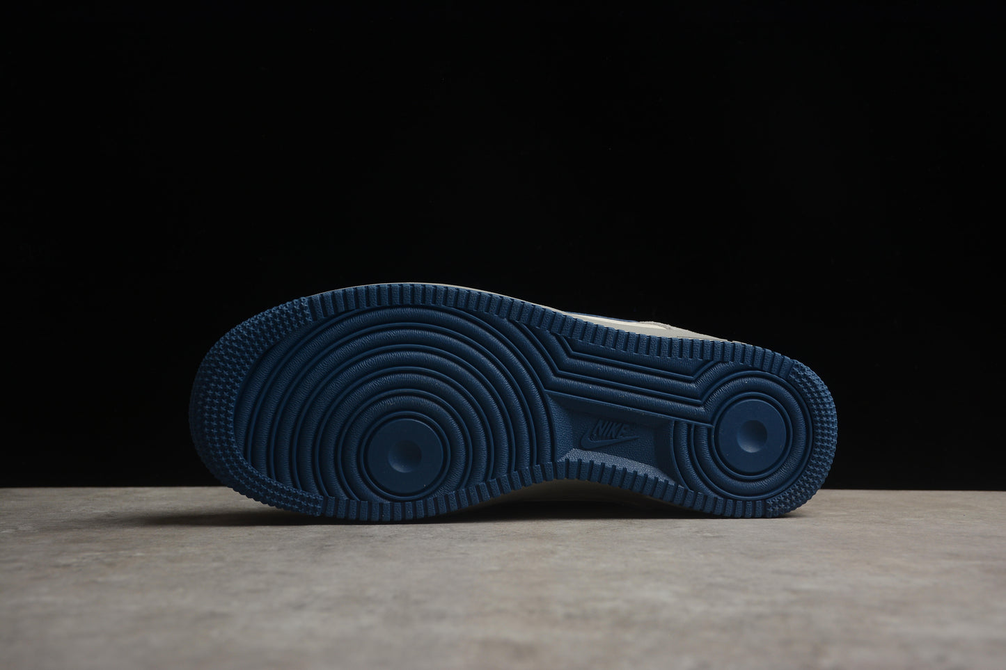 Nike Air Force 1 DJ3966-133