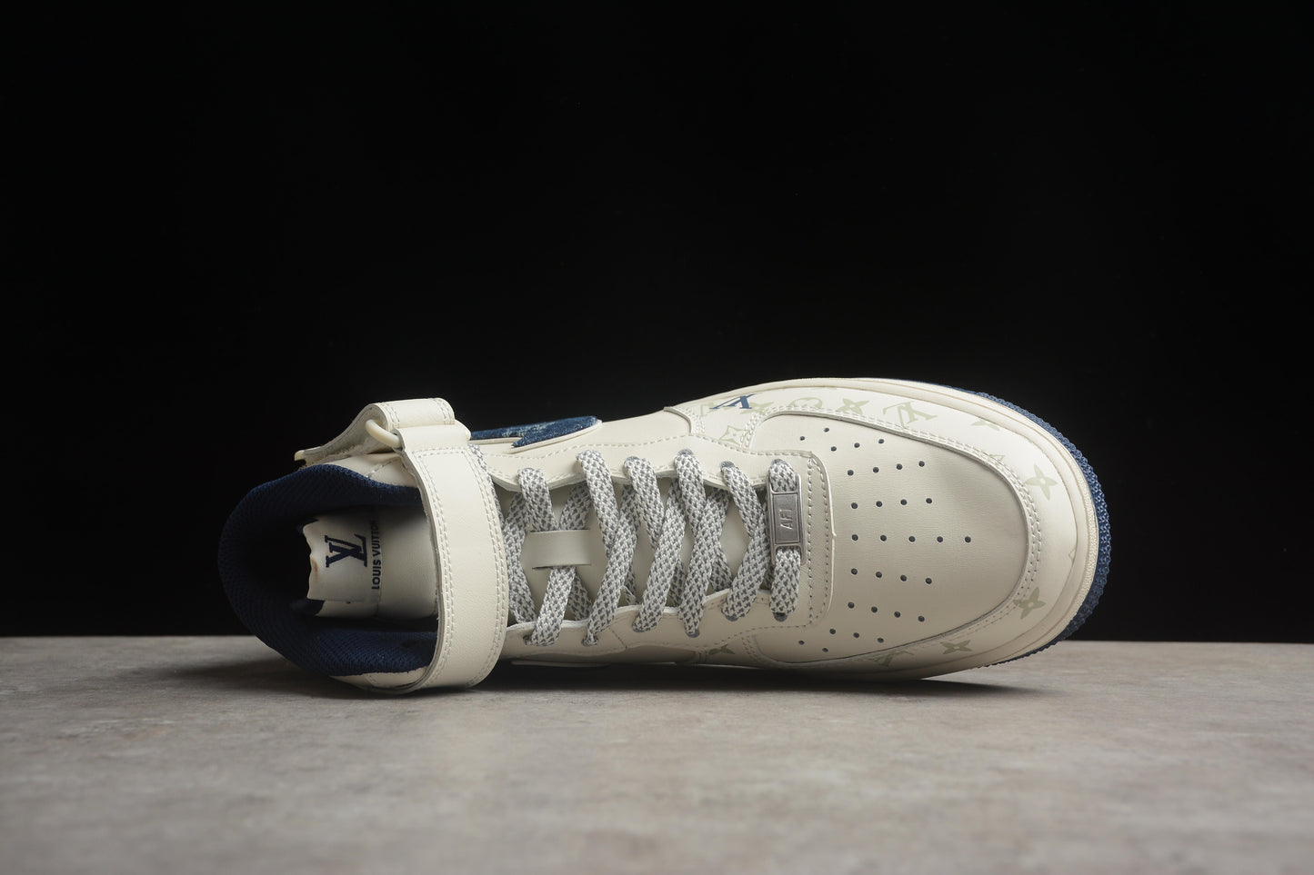 Nike Air Force 1 DV9988-400