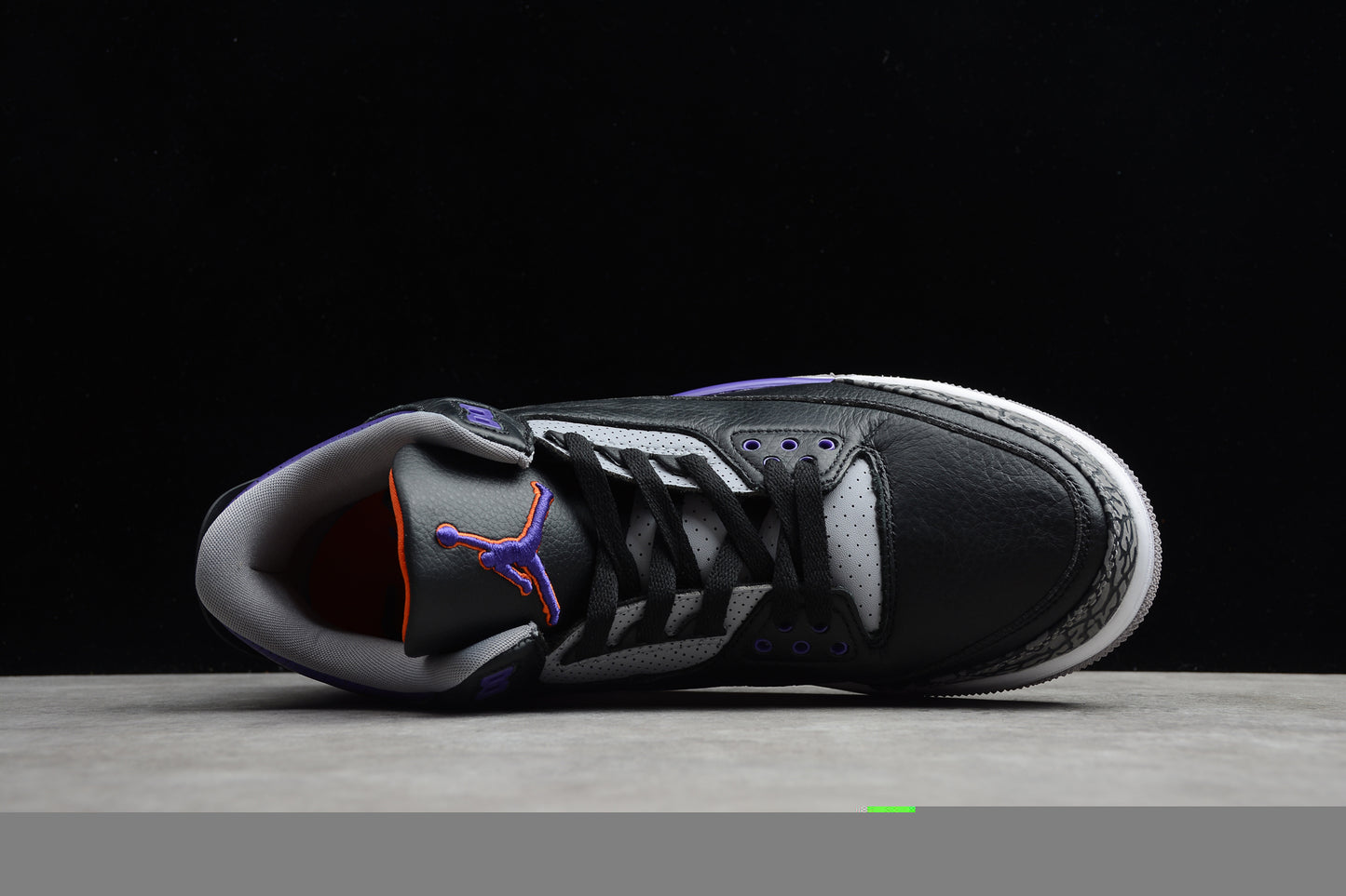 Air Jordan Retro CT8532-050