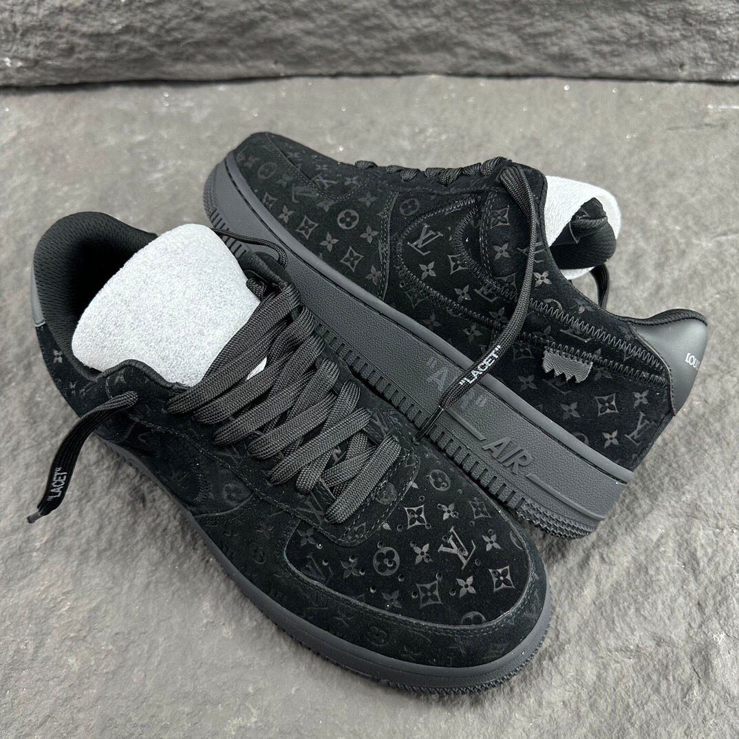 Nike Air Force 1 x Louis Vuitton