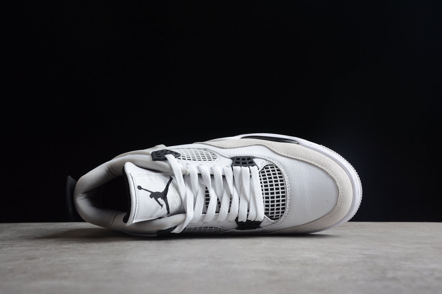 Air Jordan 4 Retro DH6927-111