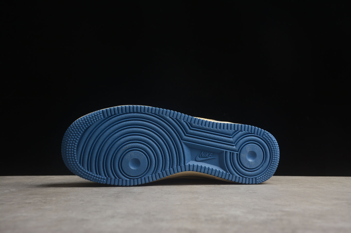 Nike Air Force 1 BS9055-728