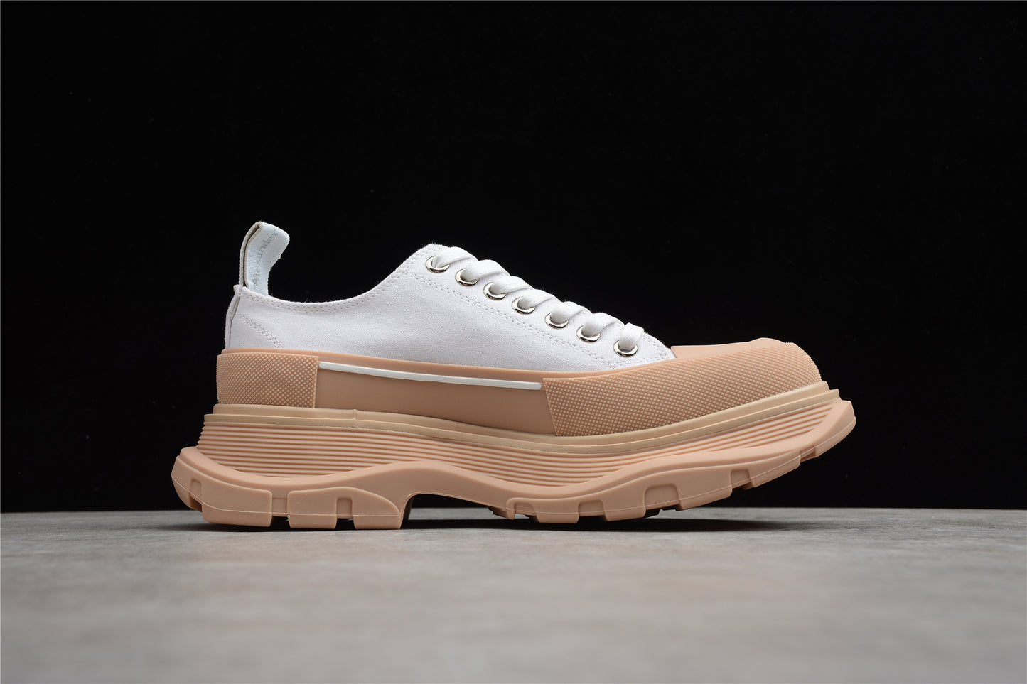 Alexander McQueen 25