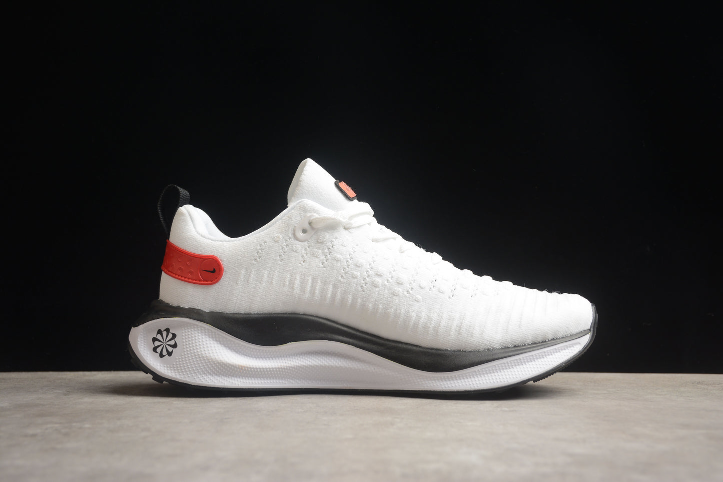 NIKE Zoom X Invincible Run DR2665 102