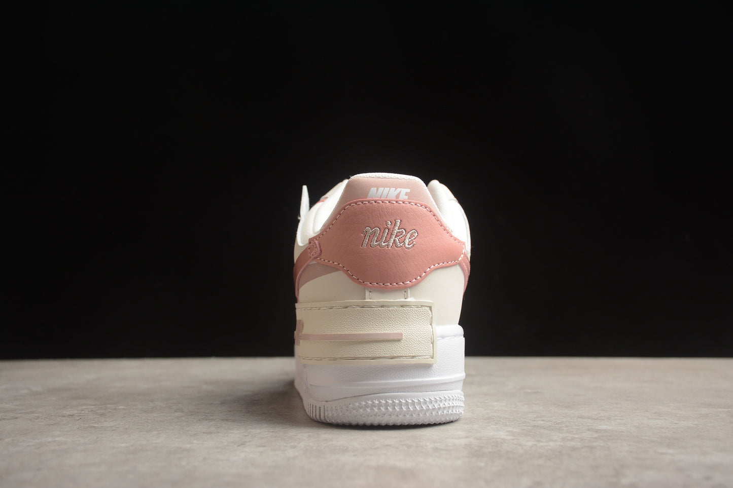 Nike Air Force 1 DZ1847 001