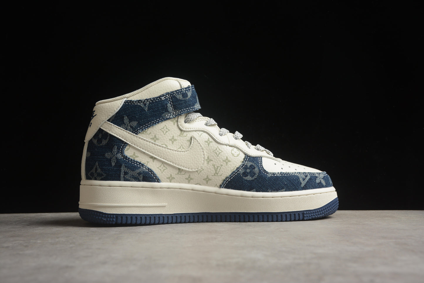 Nike Air Force 1 DQ7688 200