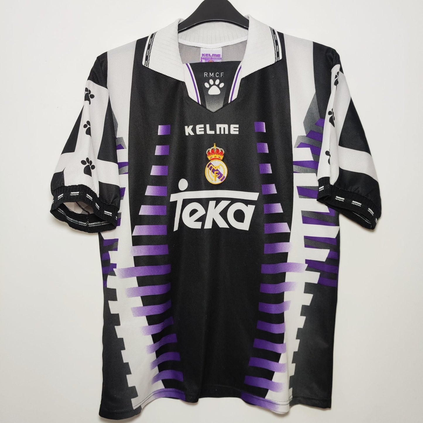 Real Madrid retro 1997/98 Away