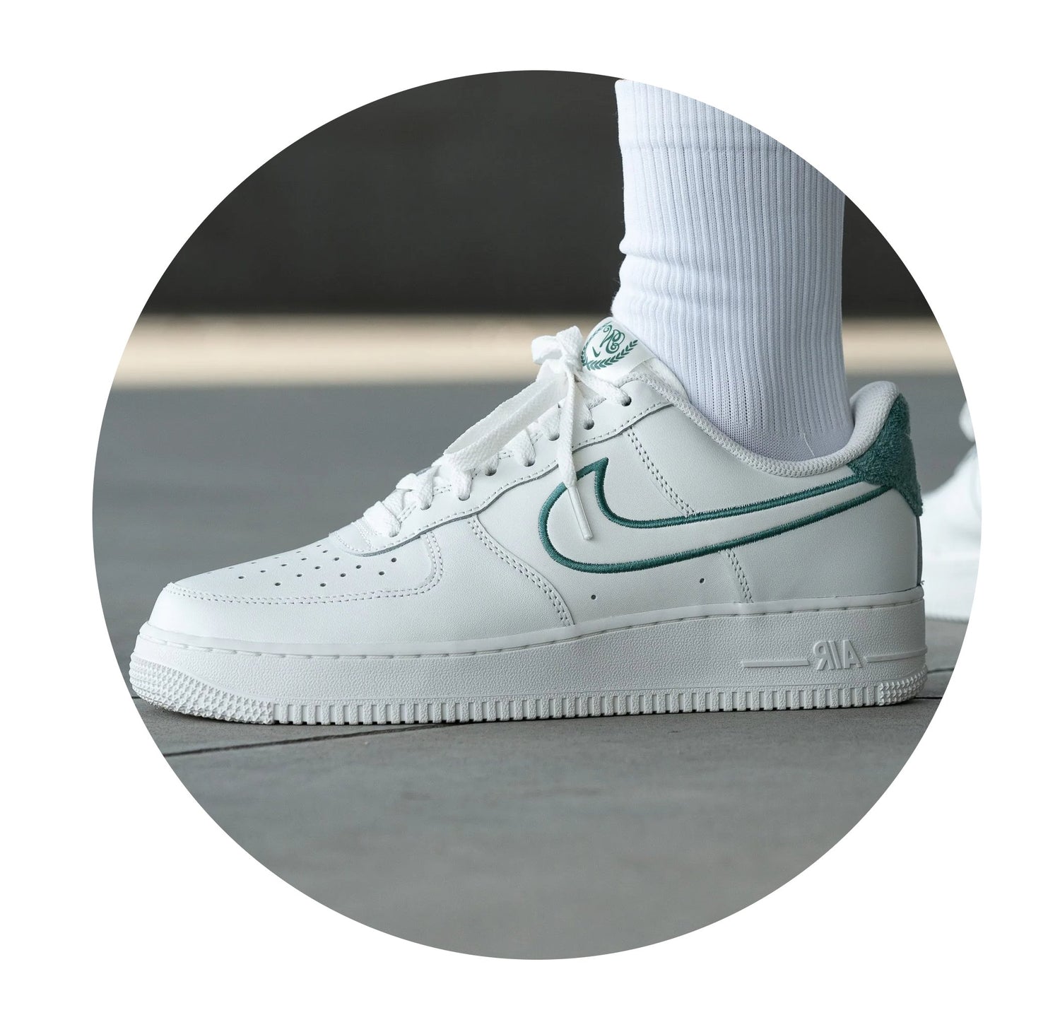 Nike Air Force 1