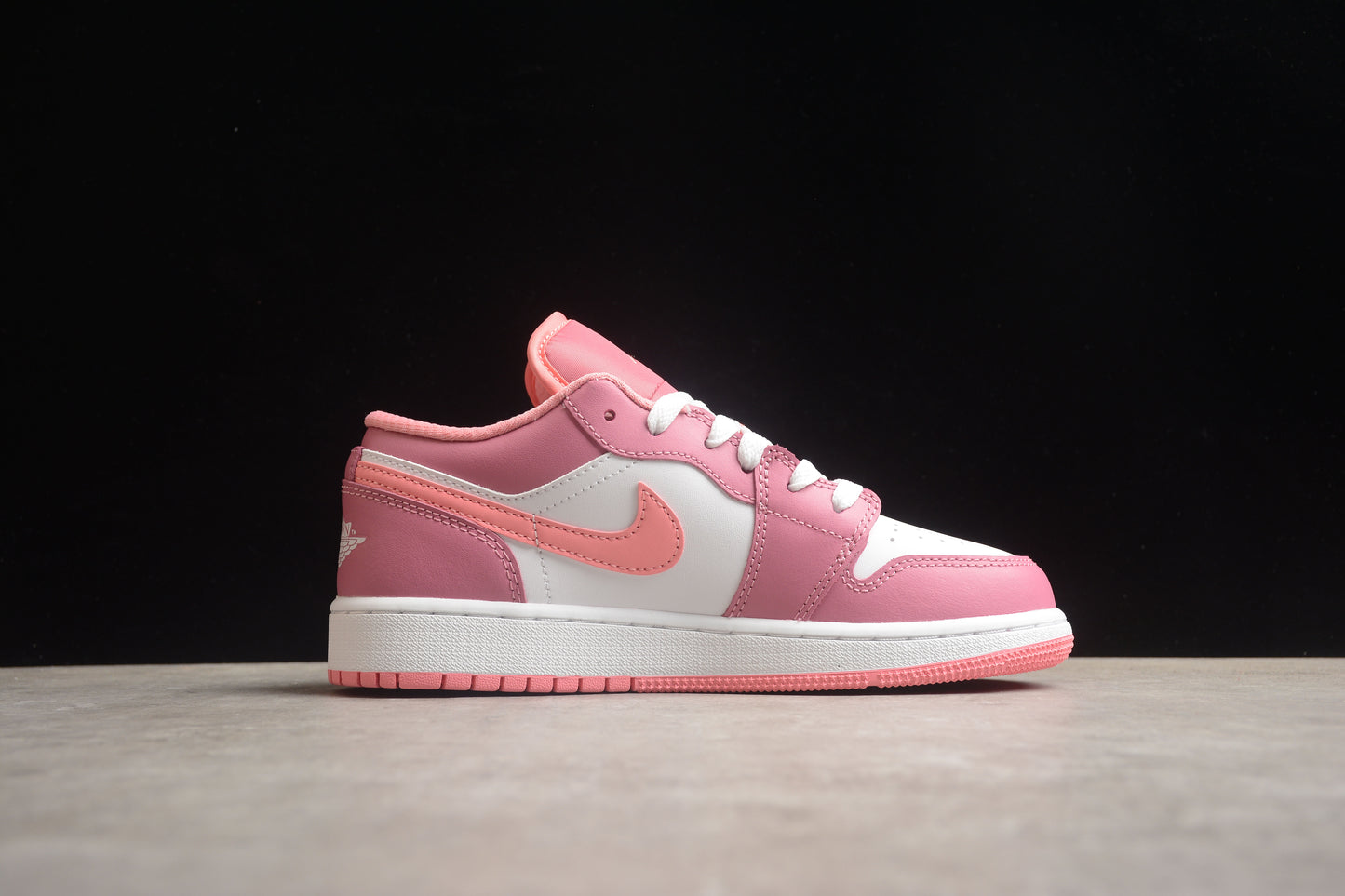 Nike Air Jordan 1 Low 553560-616