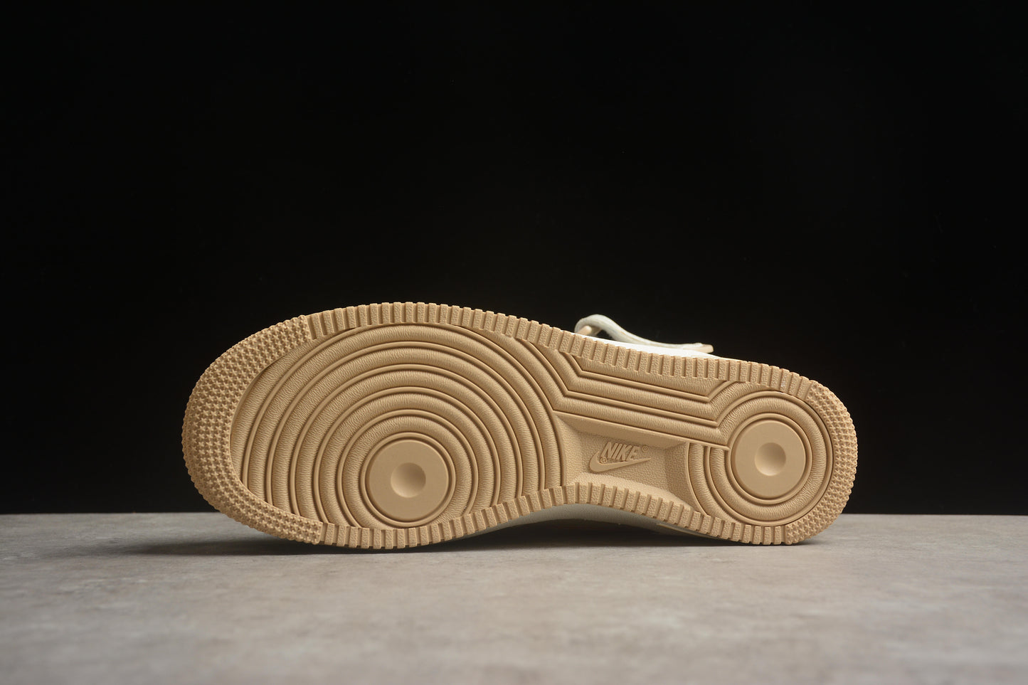 Nike Air Force 1 PA0920-808