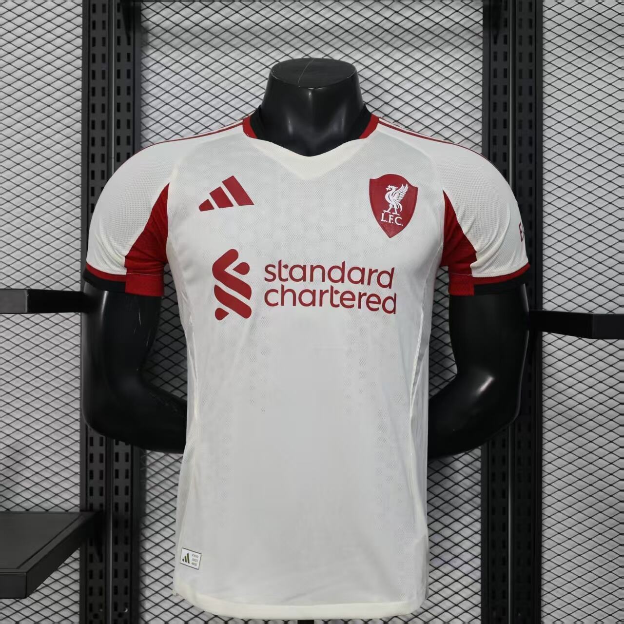 Liverpool 2025/26 Away