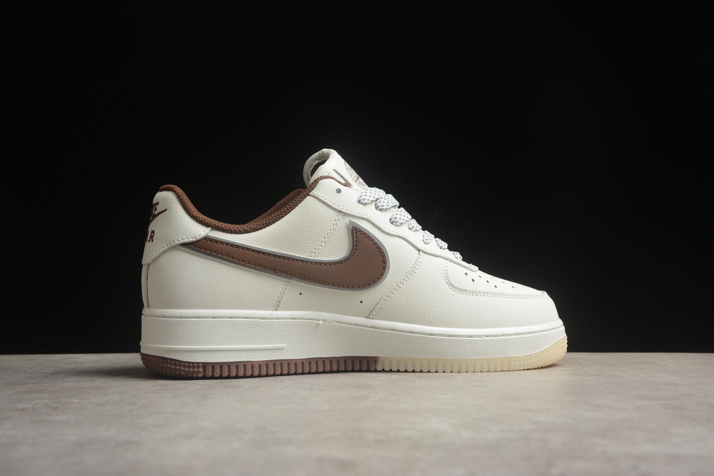 Nike Air Force 1 SL 240444