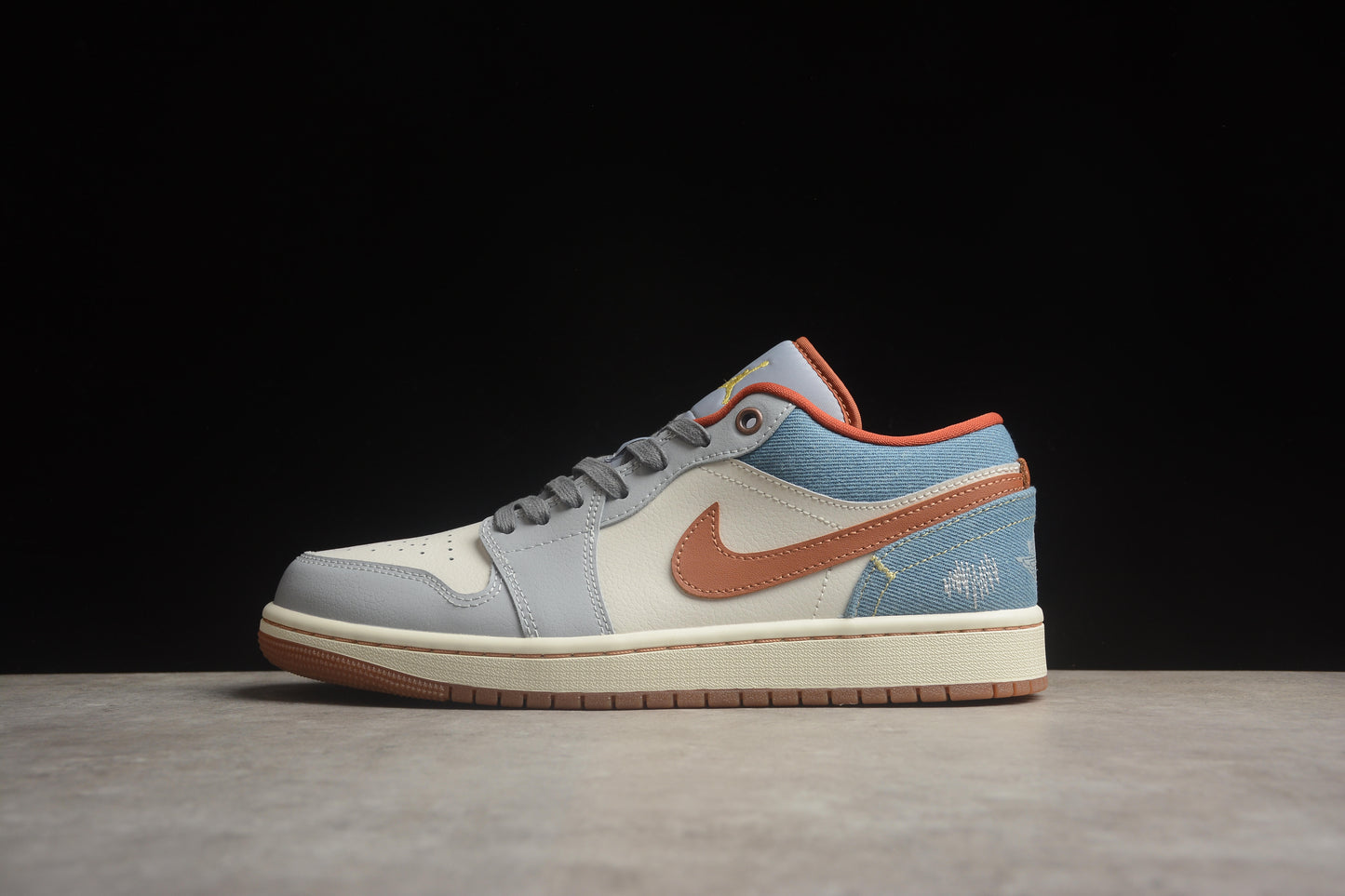 Nike Air Jordan 1 Low F25045 091