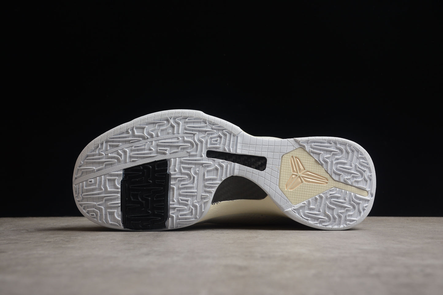 Nike Zoom Kobe Potro DB4796-101
