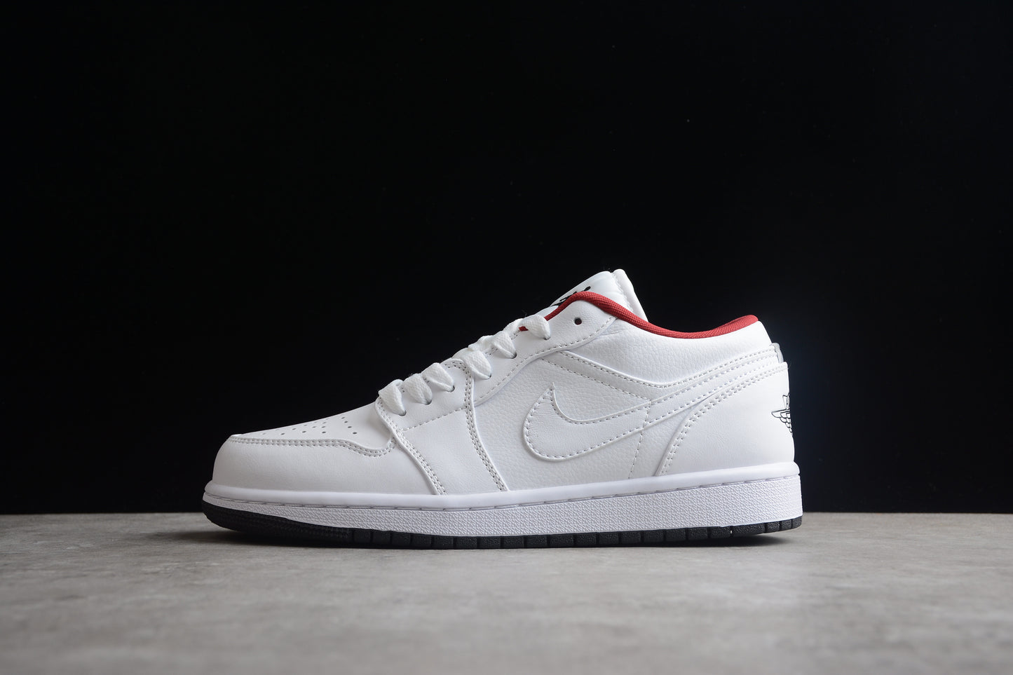 Nike Air Jordan 1 Low 553560-164