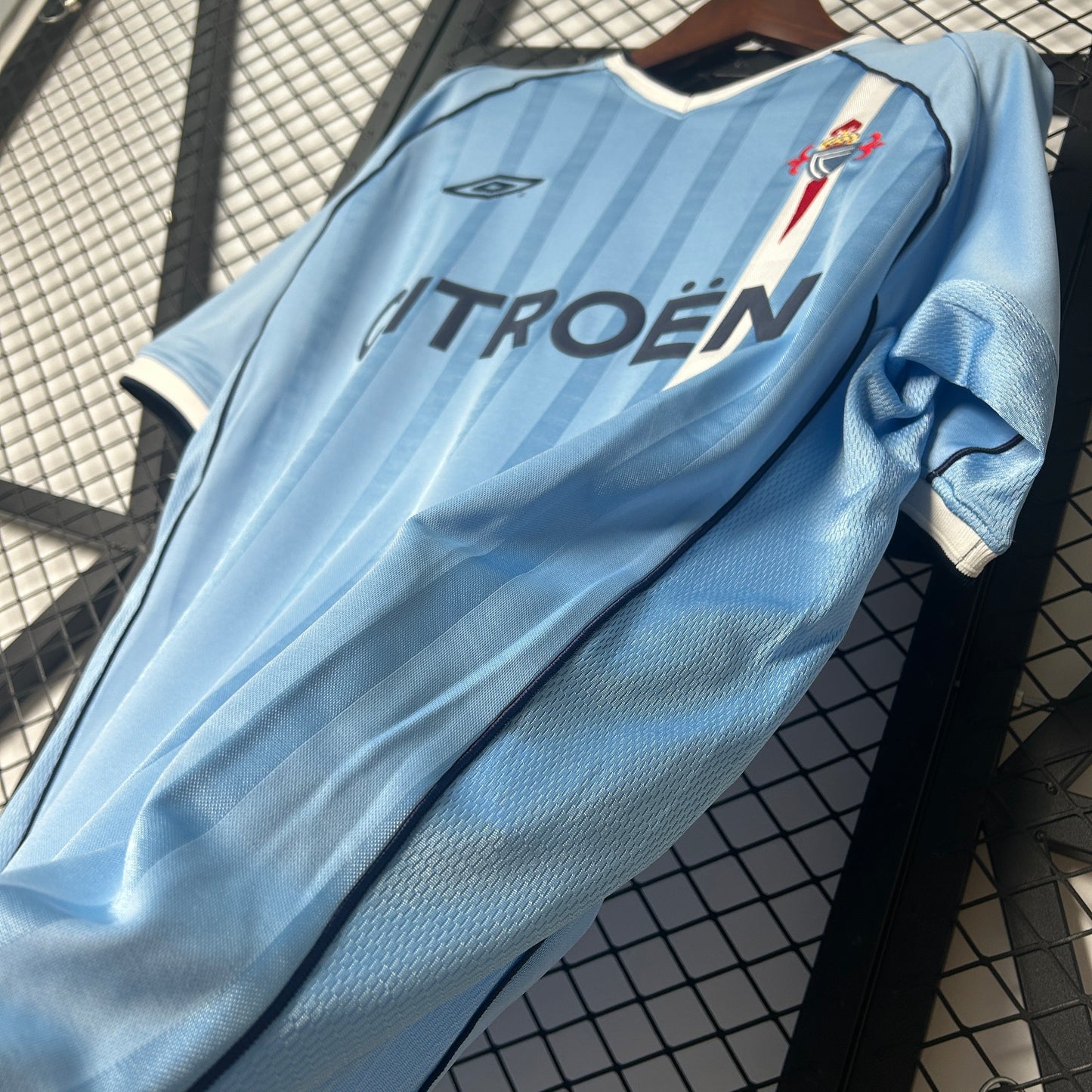 Celta de Vigo retro 2001/02 Home