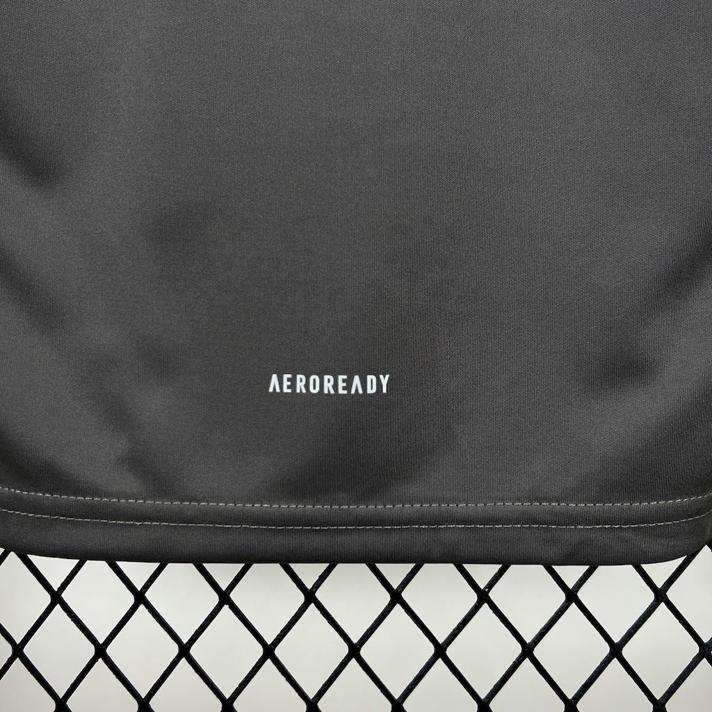 Bayern Munich 2025/26 Kids Version Portero