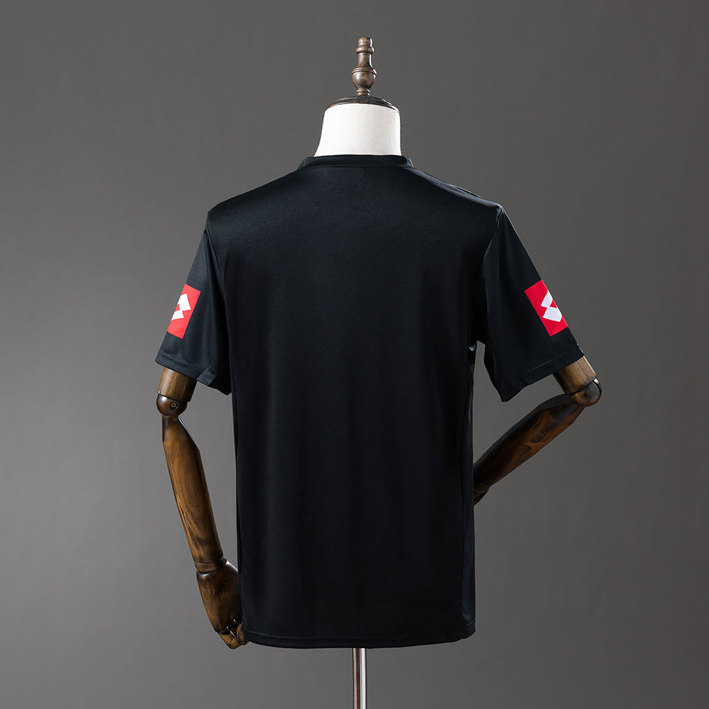 Juventus retro 2001/02 Away