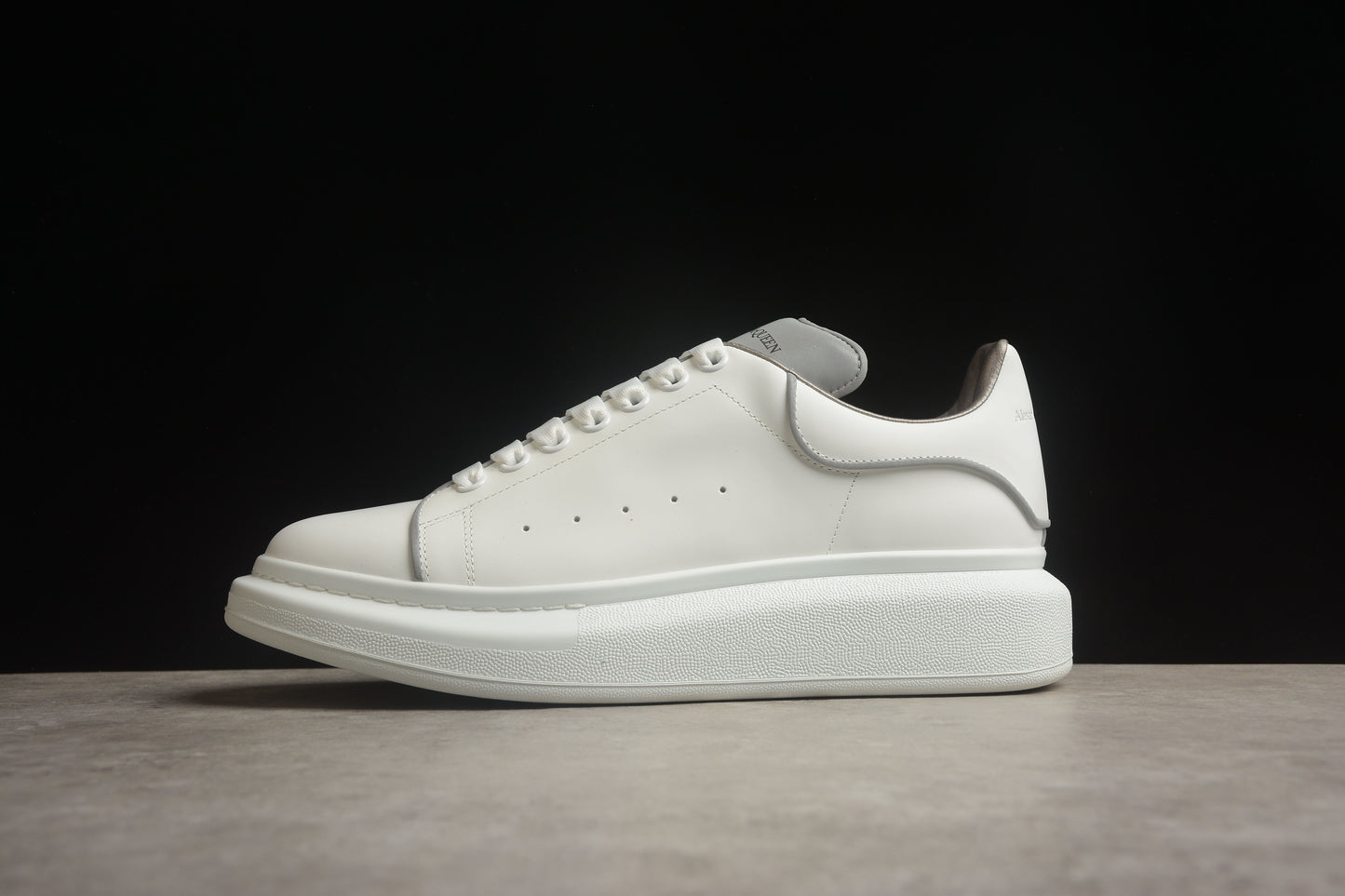 Alexander McQueen 10