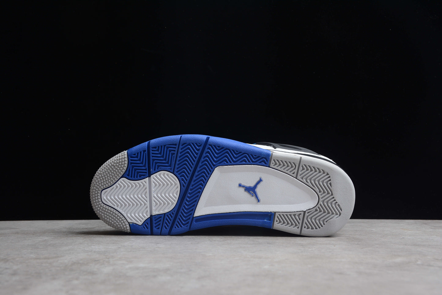 Air Jordan 4 Retro 308497-117