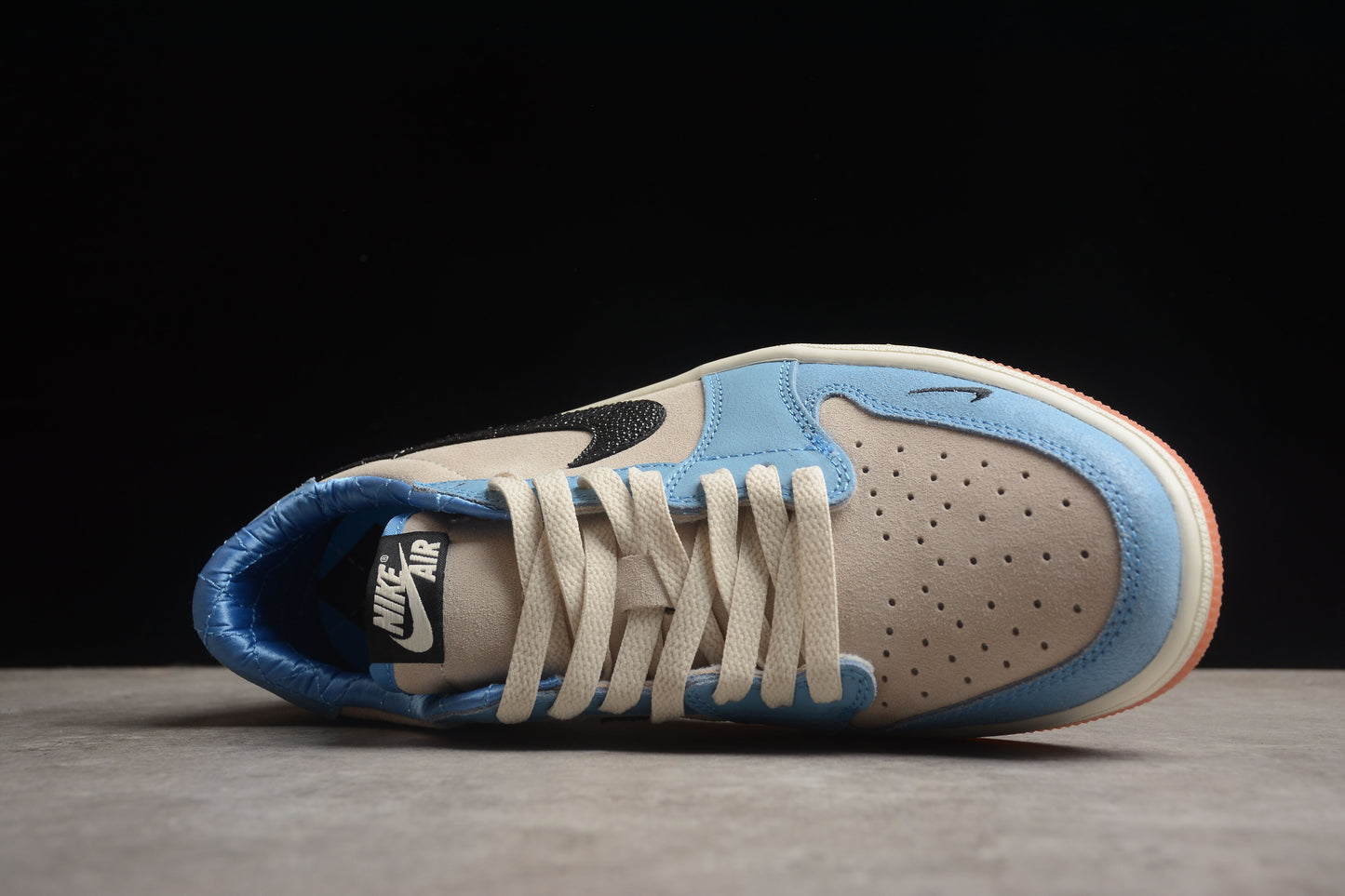 Nike Air Jordan 1 Low CZ0790-141
