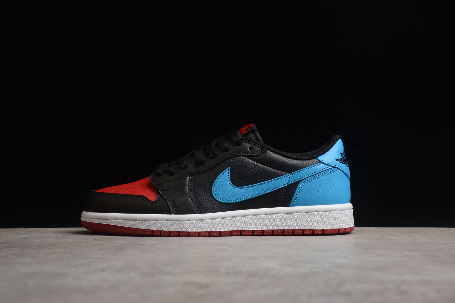 Nike Air Jordan 1 Low CZ0775-046