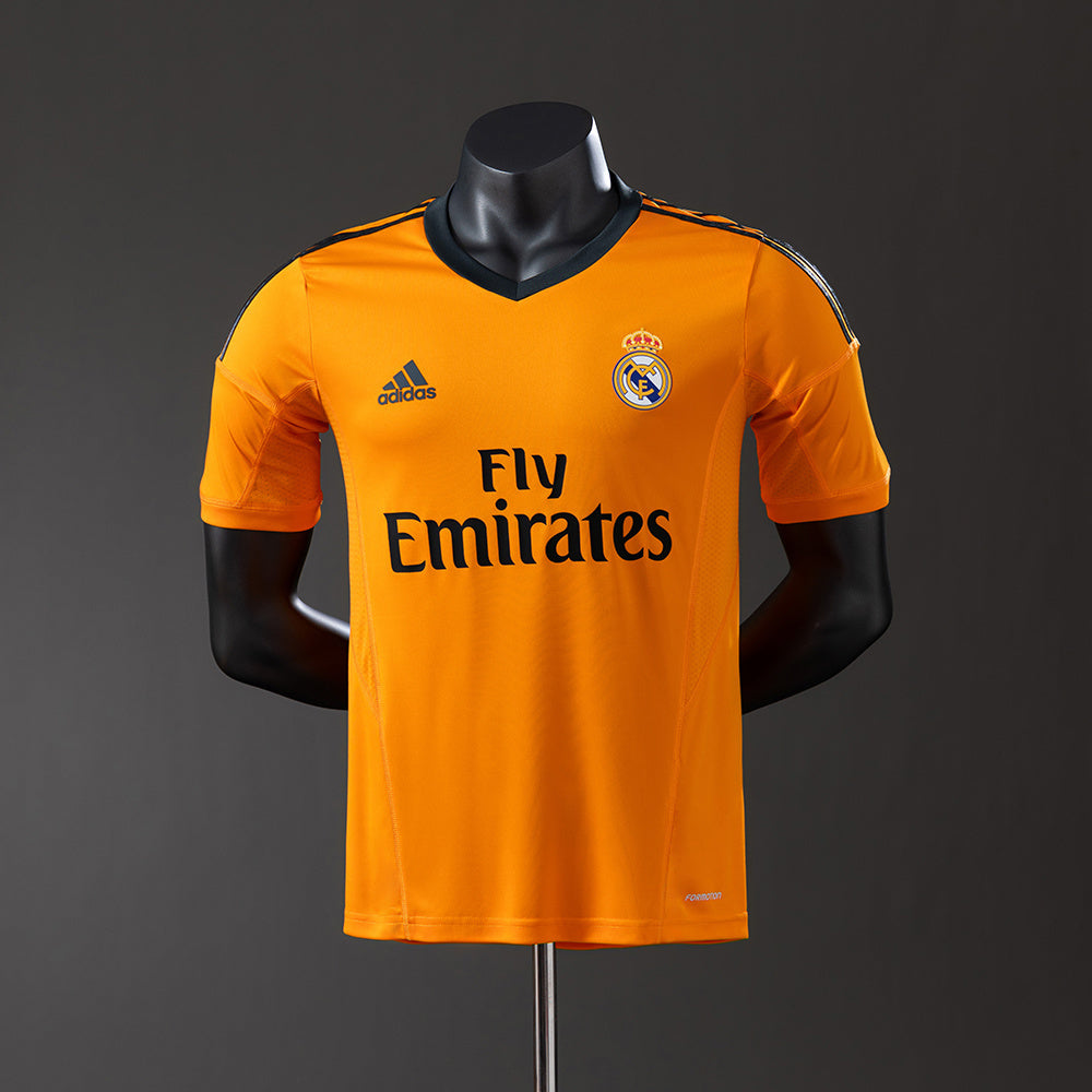 Real Madrid retro 2013/14 Third
