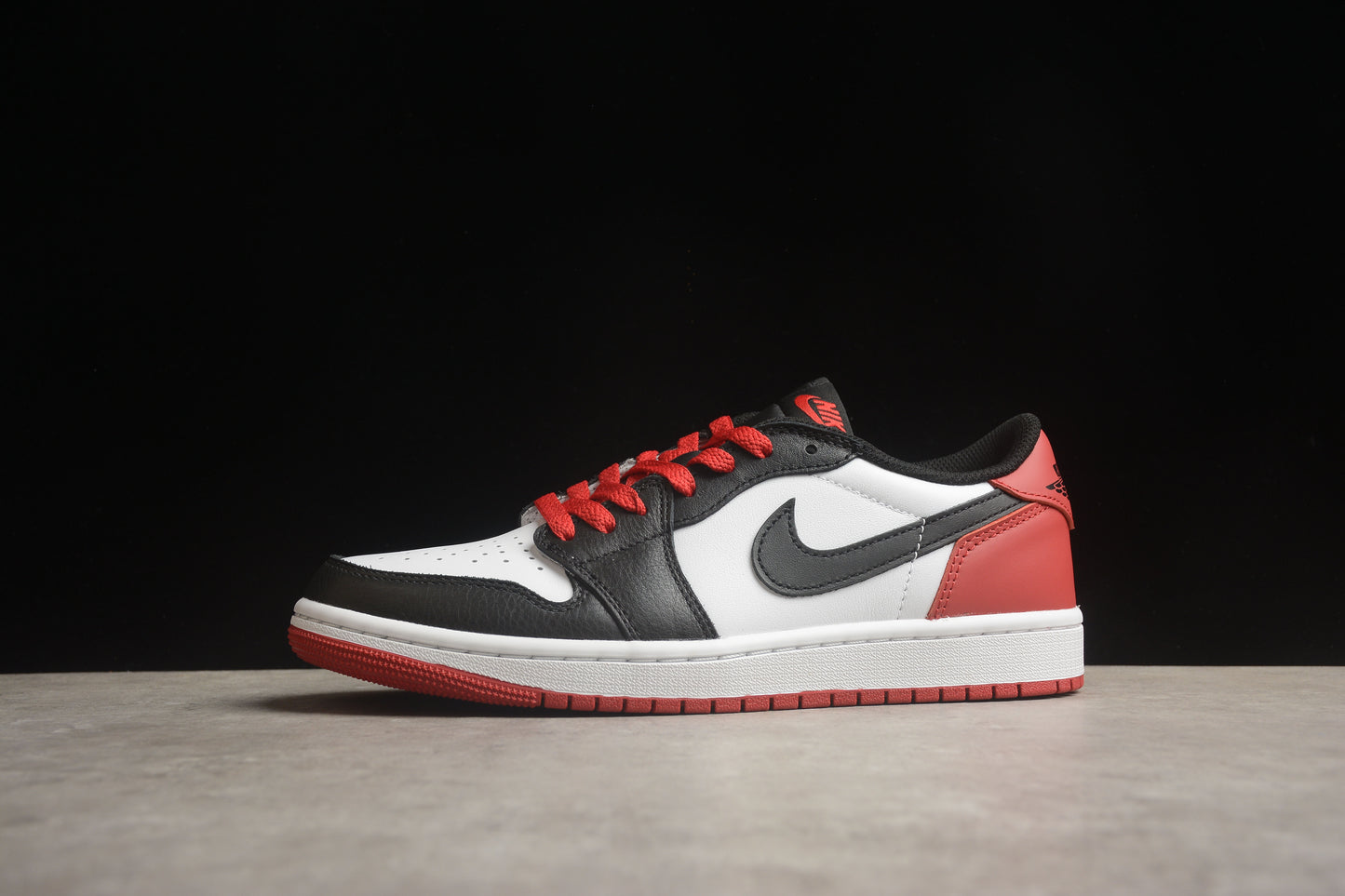 Nike Air Jordan 1 Low CZ0790-106