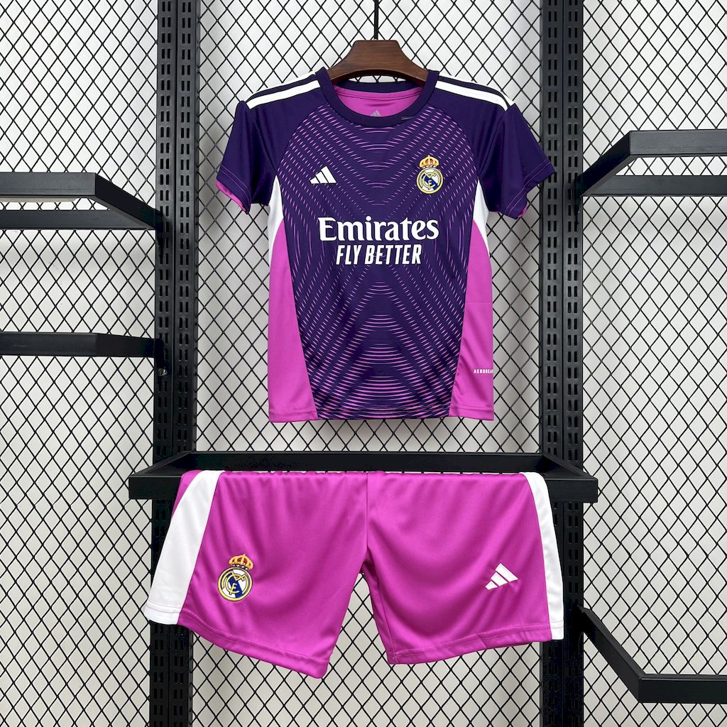 Real Madrid 2025/26 Kids Version Portero
