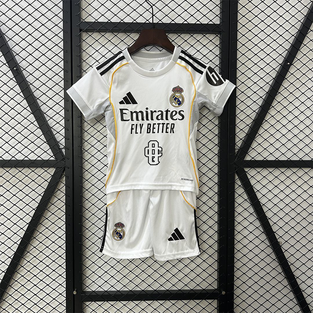 Real Madrid 2025/26 Home x Quevedo Tour 2025 Kids Version