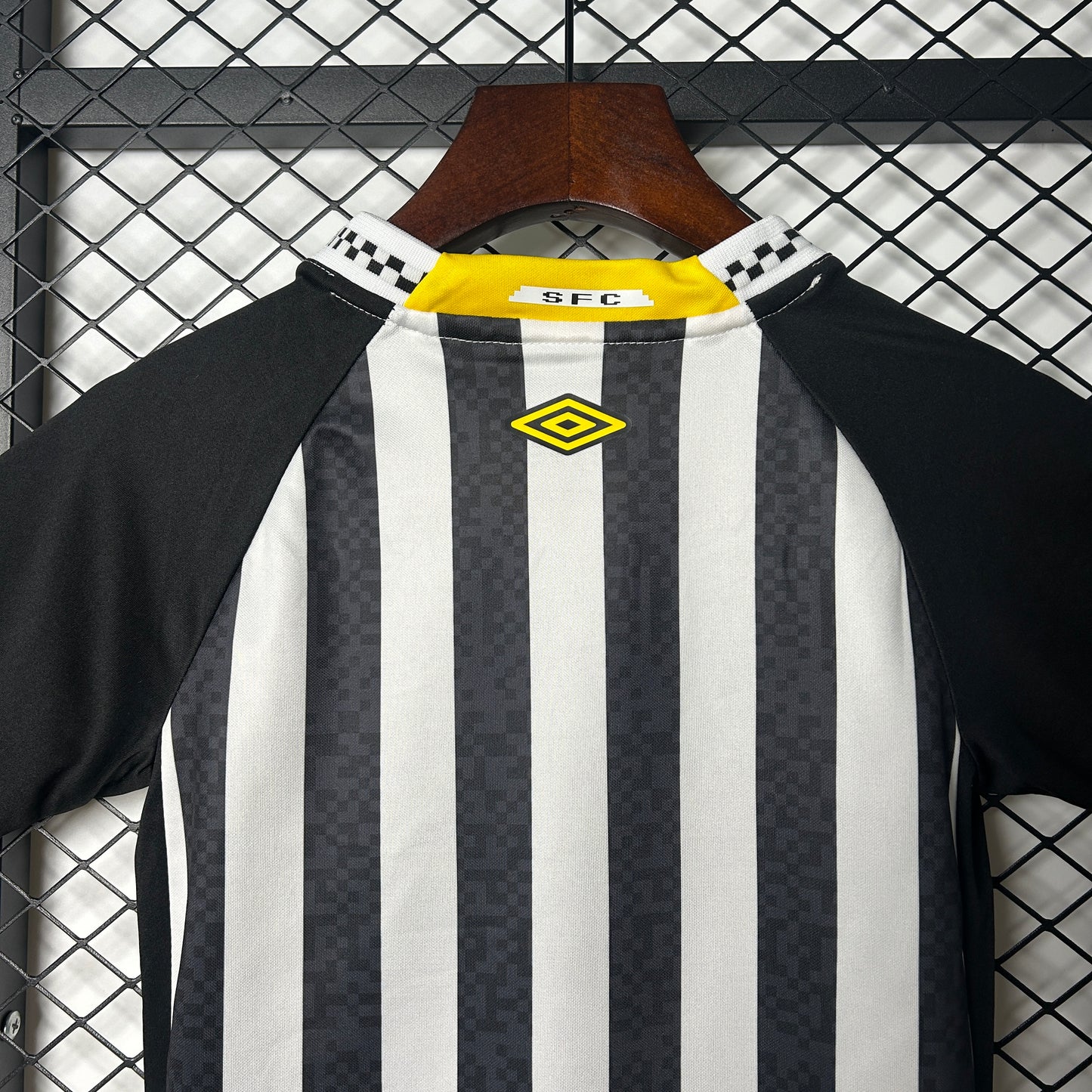 Santos Brazil 2025/26 Away Kids Version