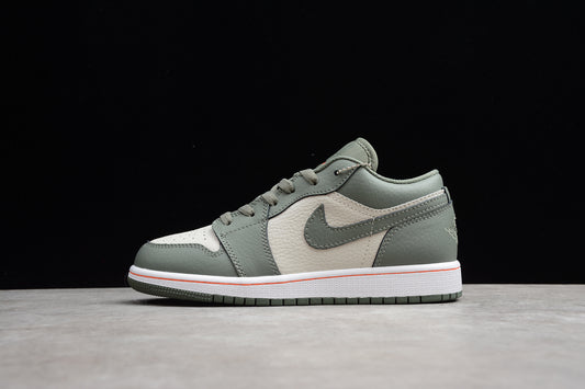 Nike Air Jordan 1 Low 553560-121