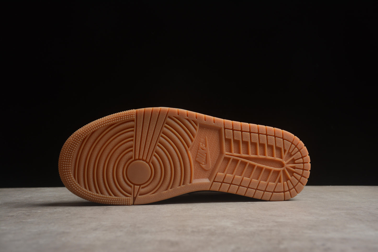 Nike Air Jordan 1 Low FD0339-004