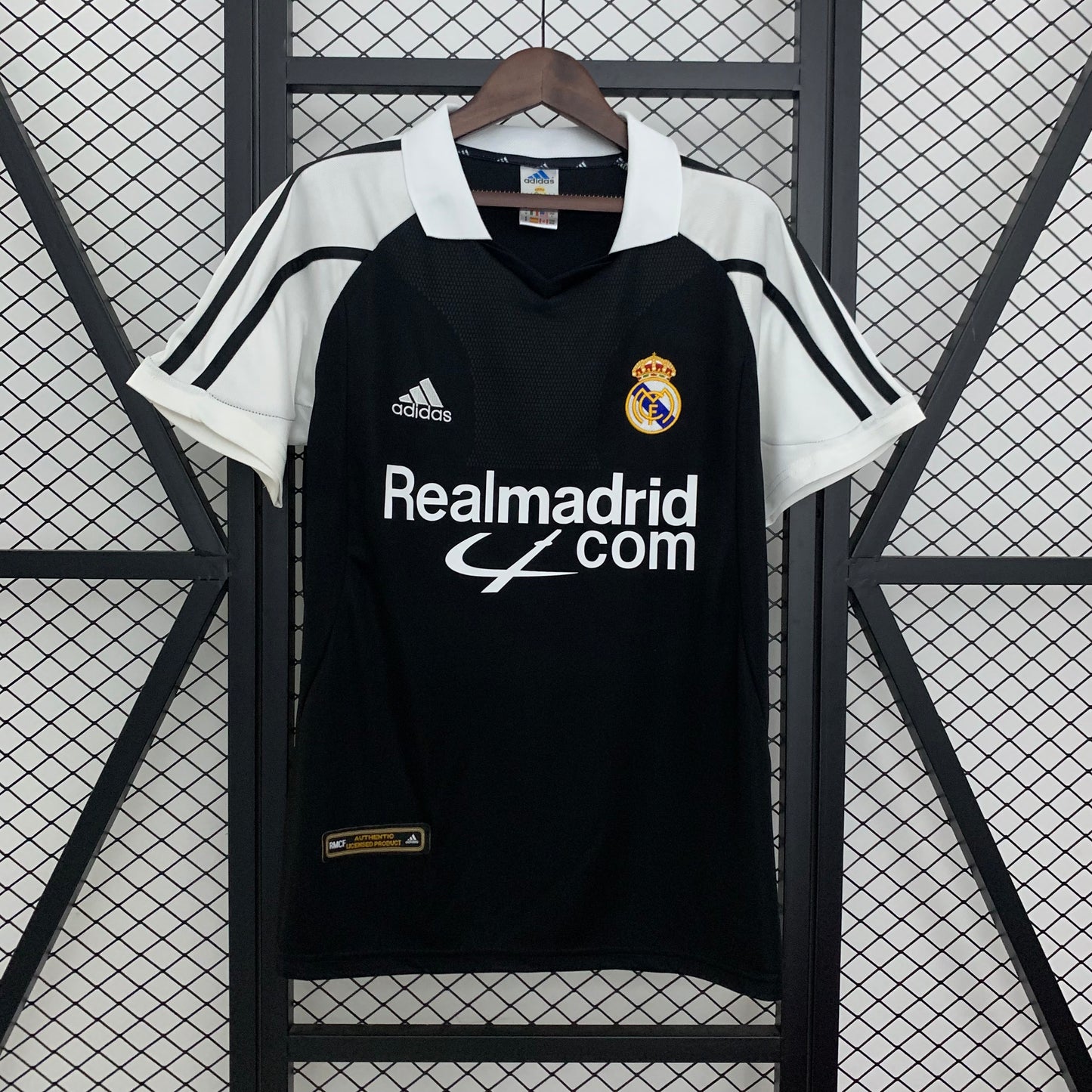 Real Madrid retro 2001/02 Away