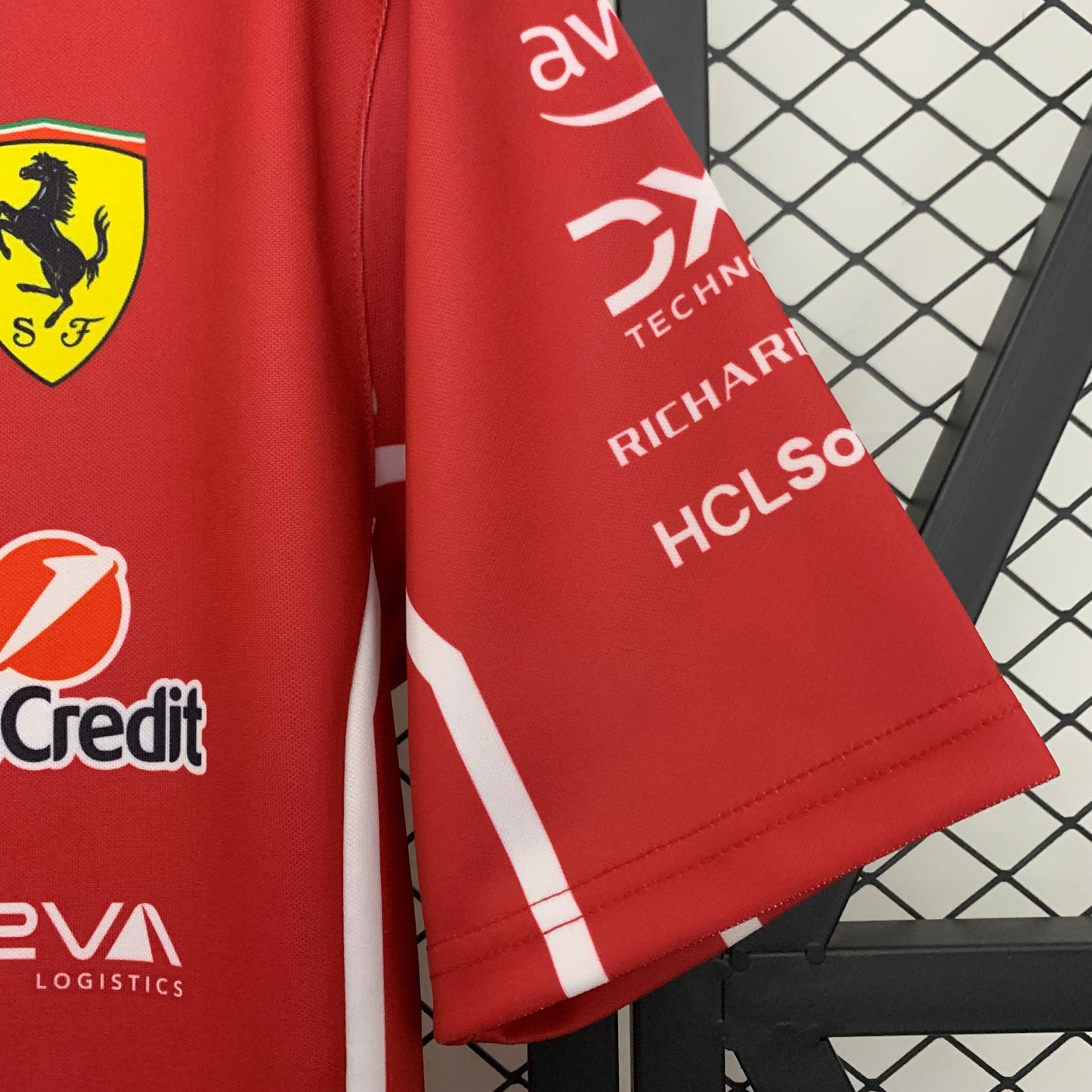 Polo Ferrari 2025 - Formula 1
