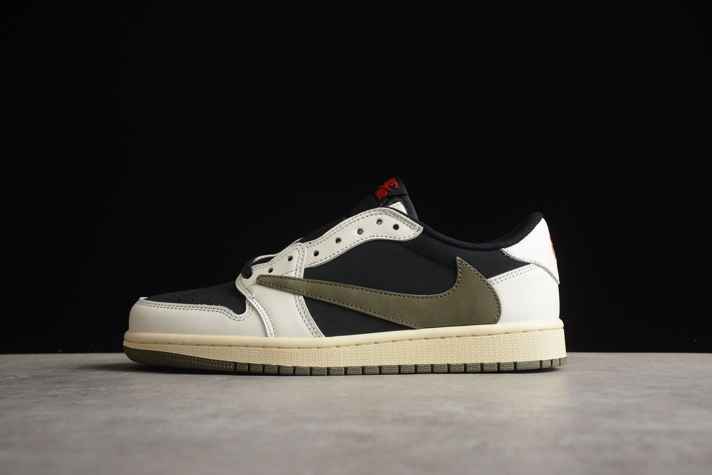 Nike Air Jordan 1 Low DZ4137-106