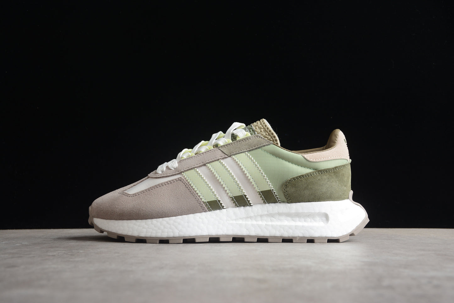 Adidas Retropy E5 HP7742