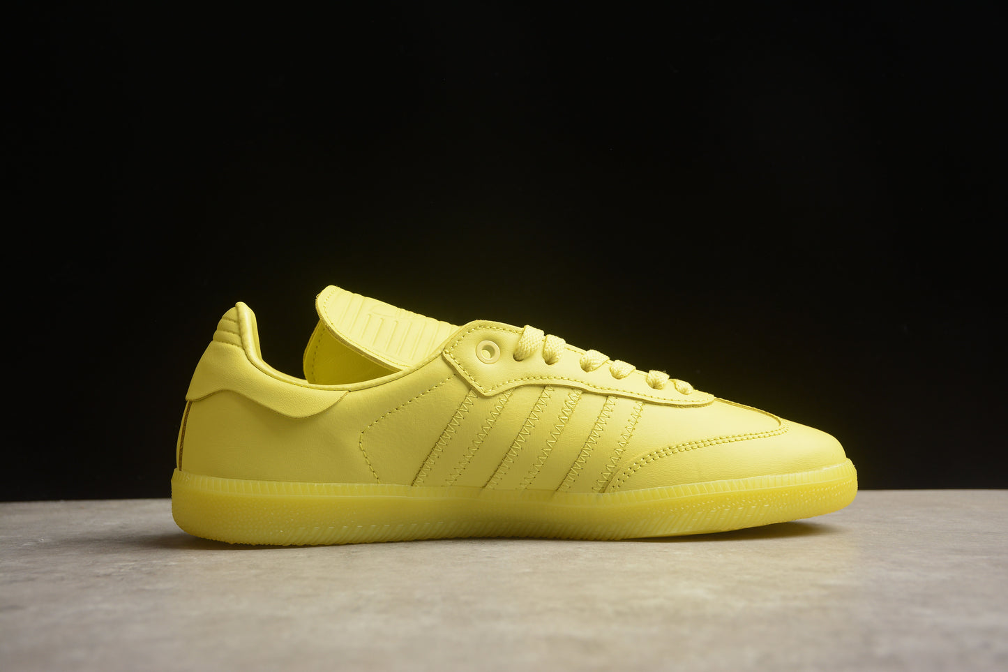 Adidas Humanrace Samba 1E7292