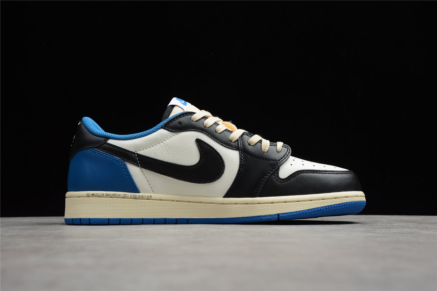 Nike Air Jordan 1 Low DM7866-140