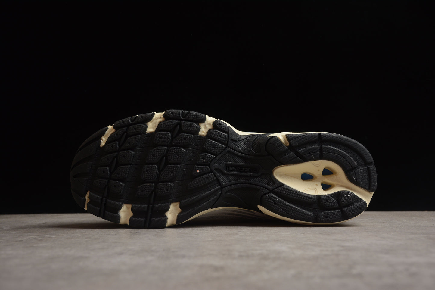 New Balance 530 MR530TA