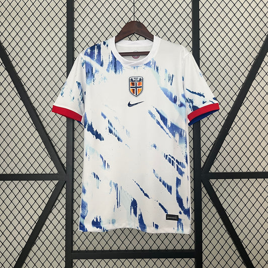 Noruega 2024 Away