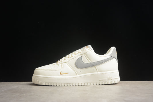 Nike Air Force 1 MN5696 609