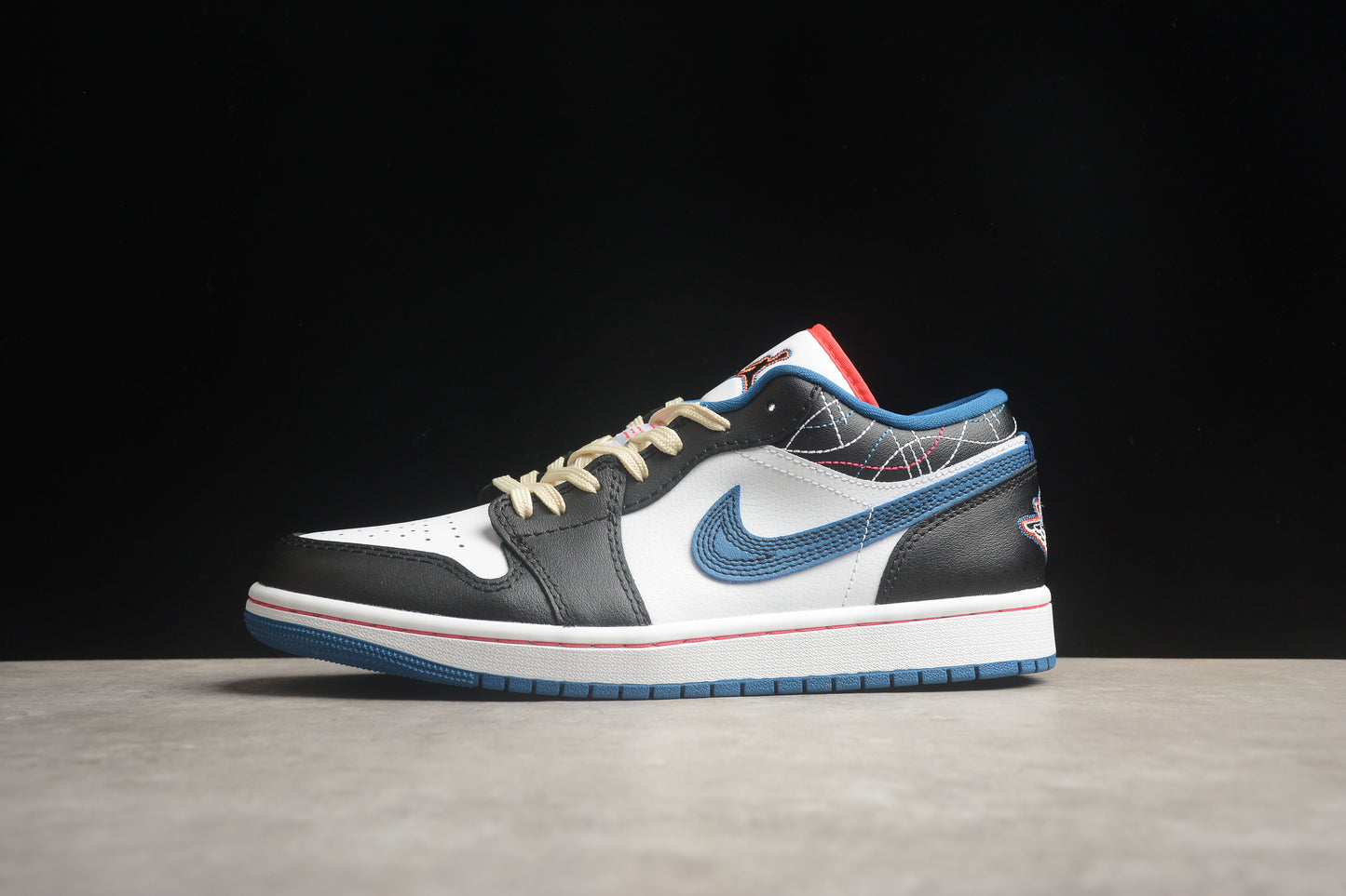 Nike Air Jordan 1 Low FV3622-141