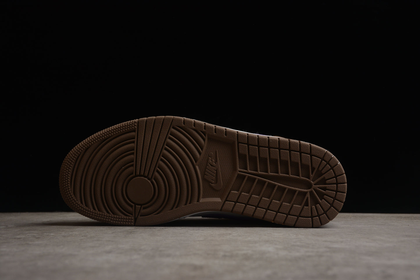 Nike Air Jordan 1 Low 553558-215