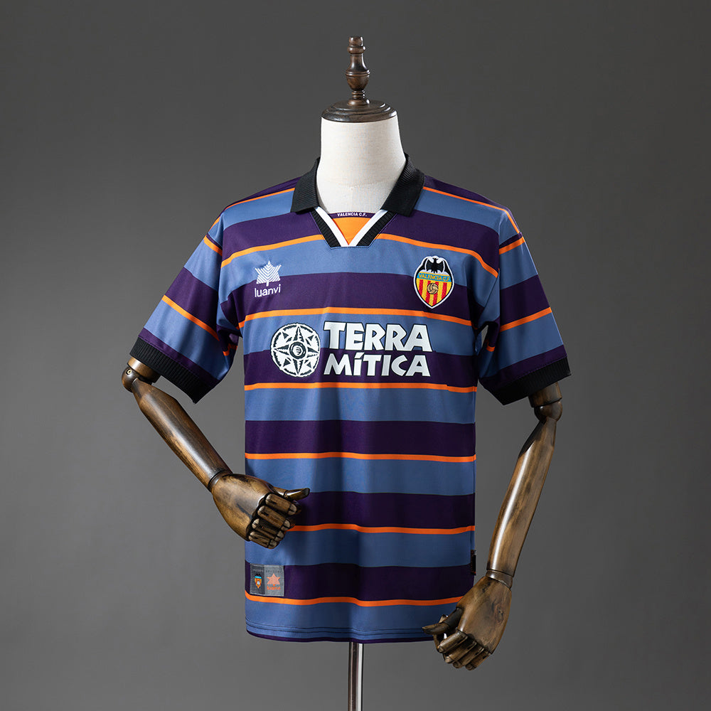 Valencia retro 1999/00 Third Fan Version