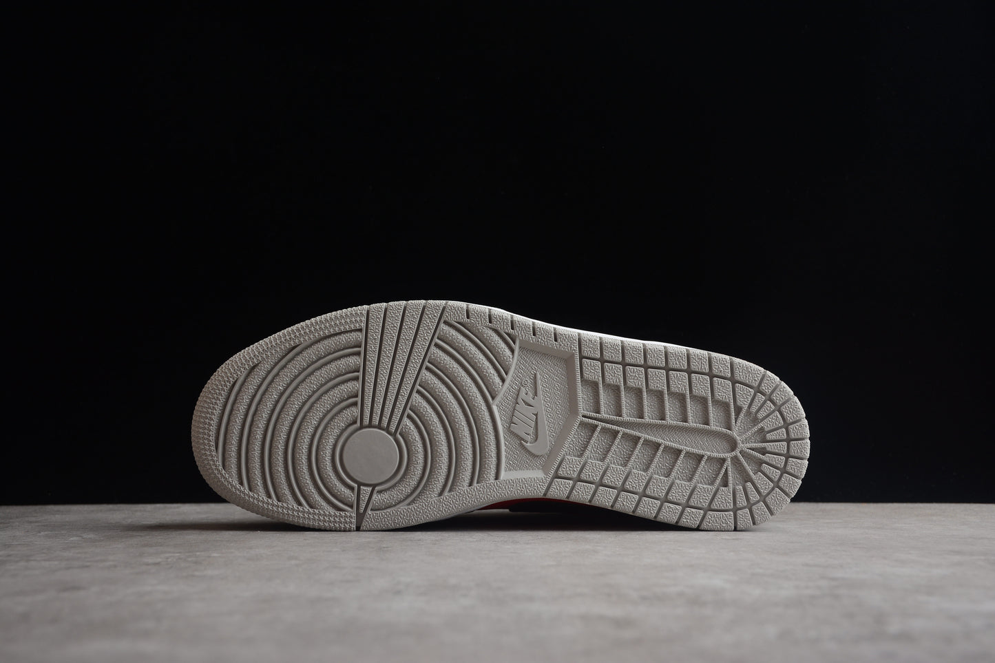 Nike Air Jordan 1 Low DC0774-060