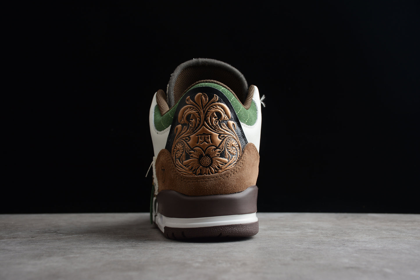 Air Jordan Retro Blanca Marron